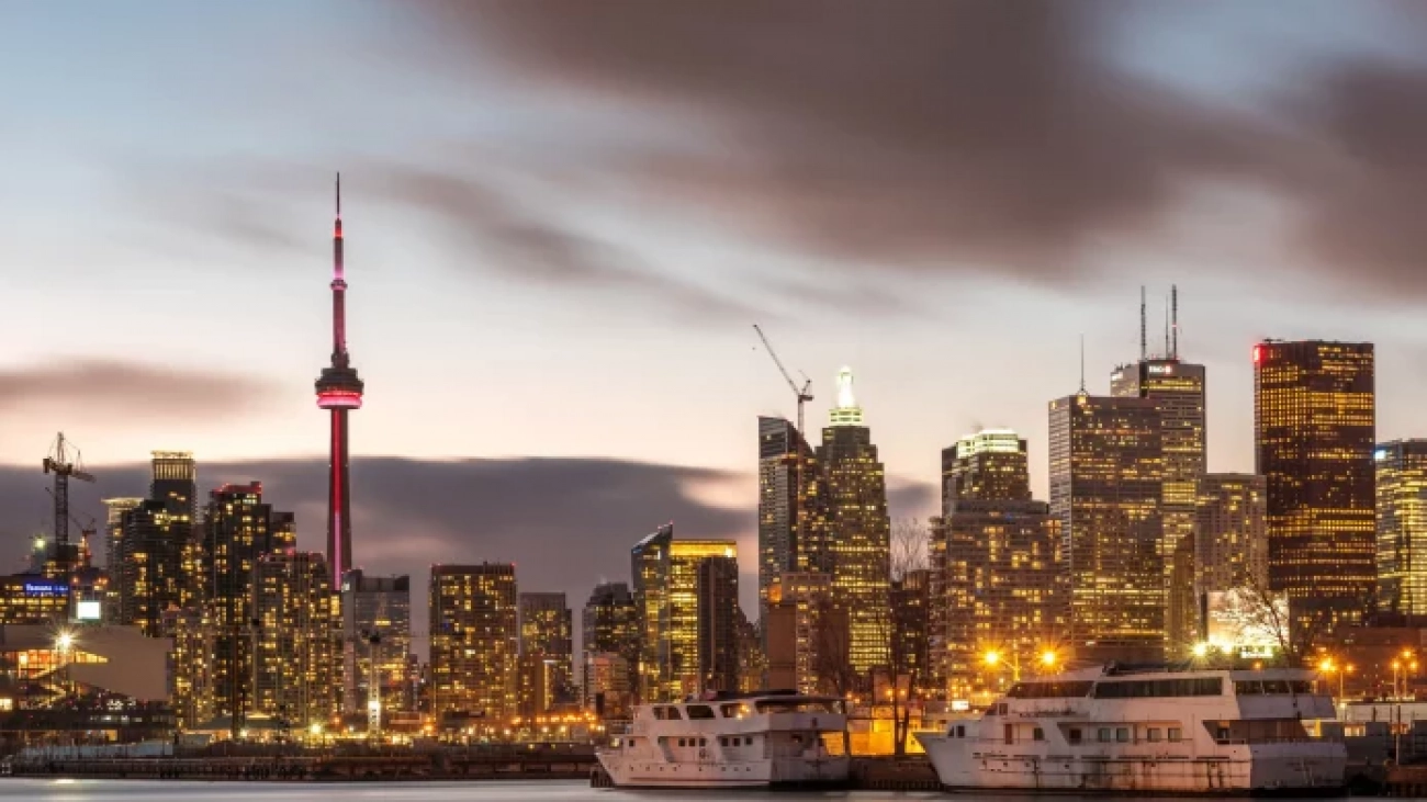 Toronoto-canada-scaled-qa0u9t4atlsz7c602gnmqt0ylgkbm315attbmxjhlc